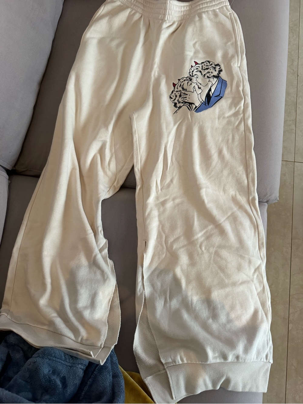 Boys Lie Wide Leg Sweatpants in Cream with Blue Graphic